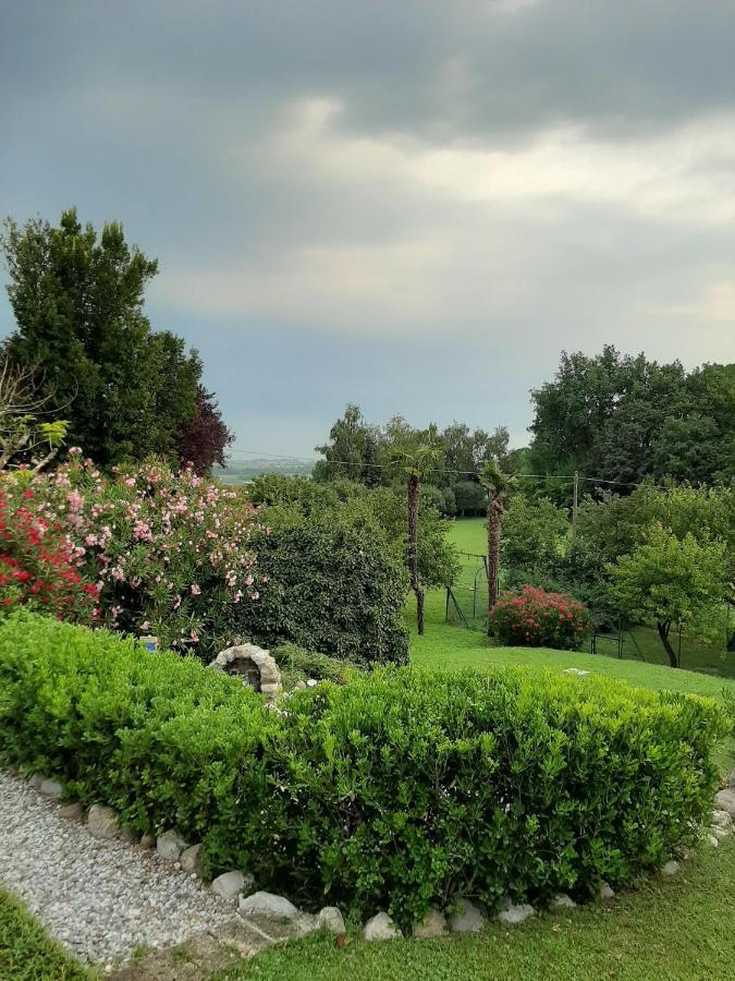 Casal Del Pigno Hotell Peschiera del Garda Exteriör bild