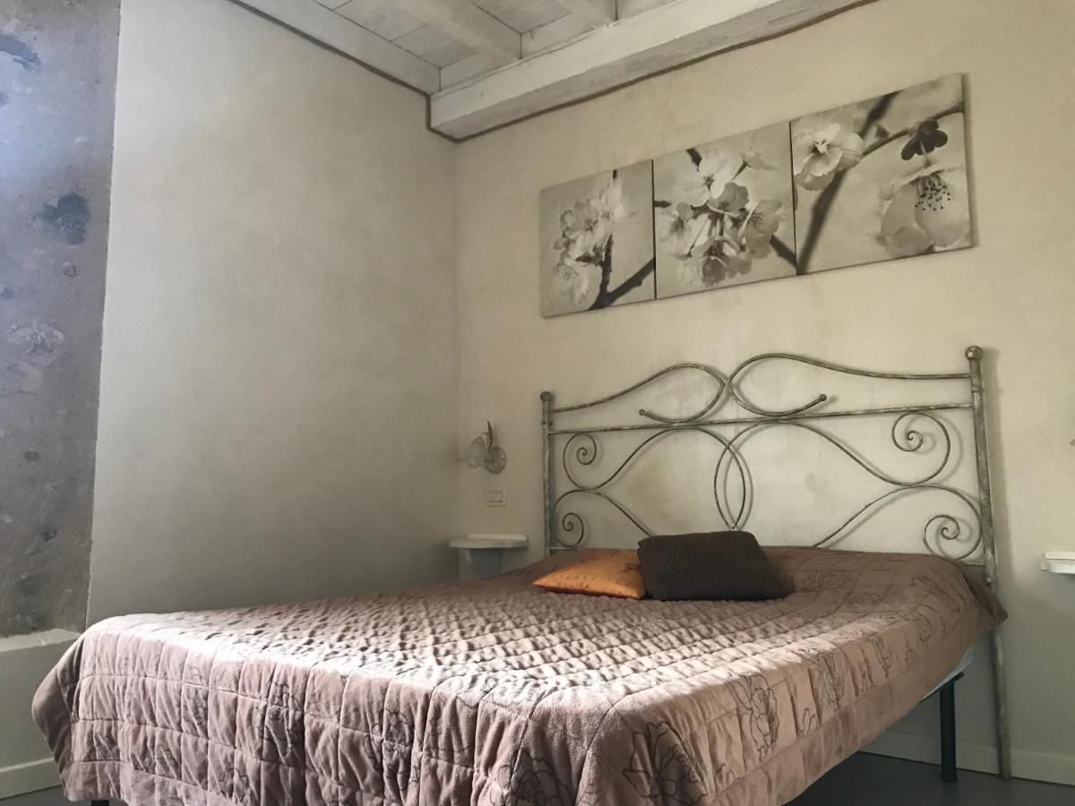 Casal Del Pigno Hotell Peschiera del Garda Exteriör bild